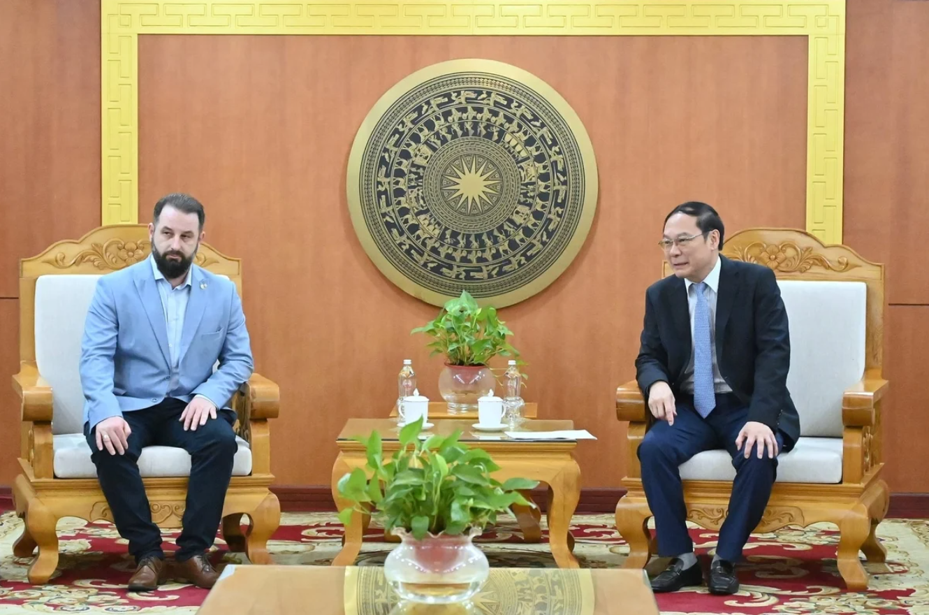 Hungary supports Viet Nam in accessing advanced mineral technologies